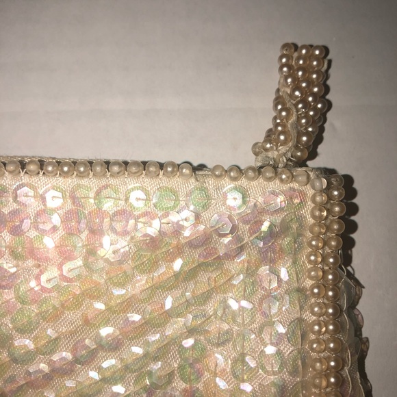 Vintage sequin pouch - Picture 8 of 16
